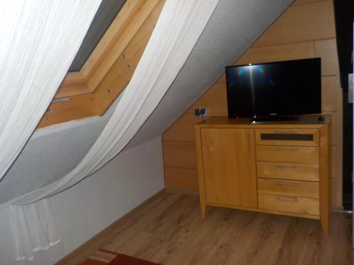 Ferienwohnung Wolf Ensdorf 외부 사진